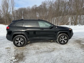 Jeep Cherokee Trailhawk* 4WD* АвтоКредит* (ЦЕНА ДО БГ) - 14999 € / 29335.49 лв. - 54920618 7