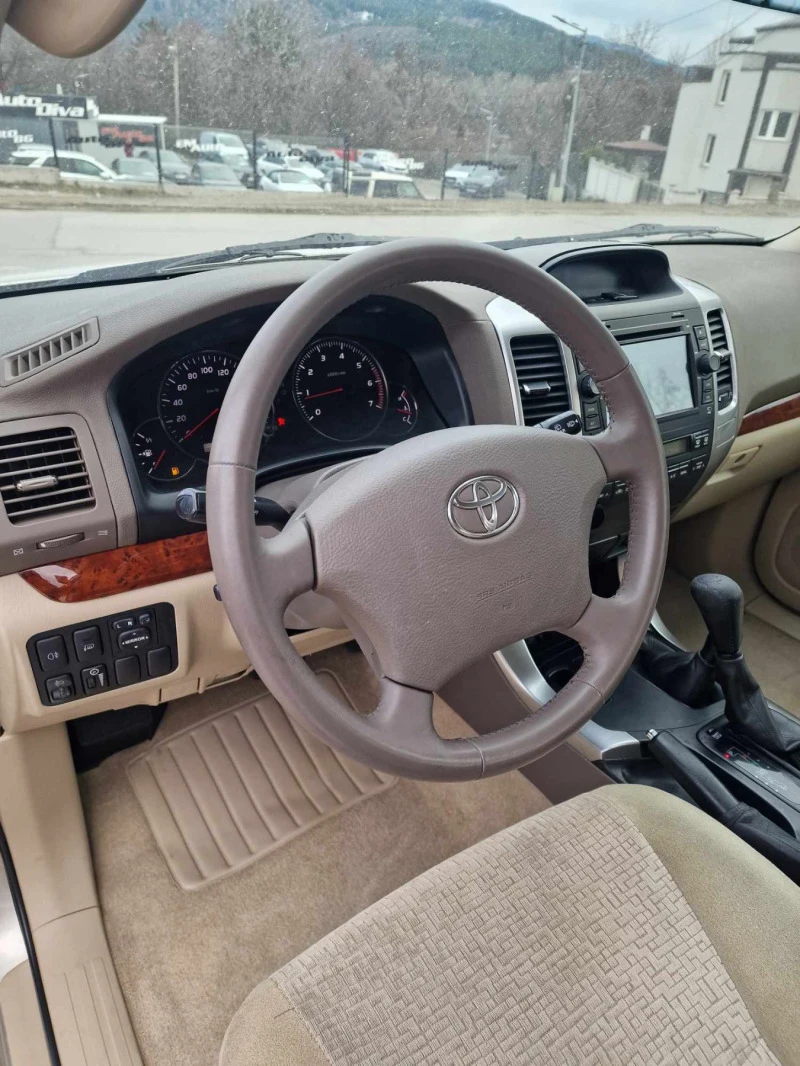 Toyota Land cruiser 4.0, 250hp, снимка 8 - Автомобили и джипове - 47337549