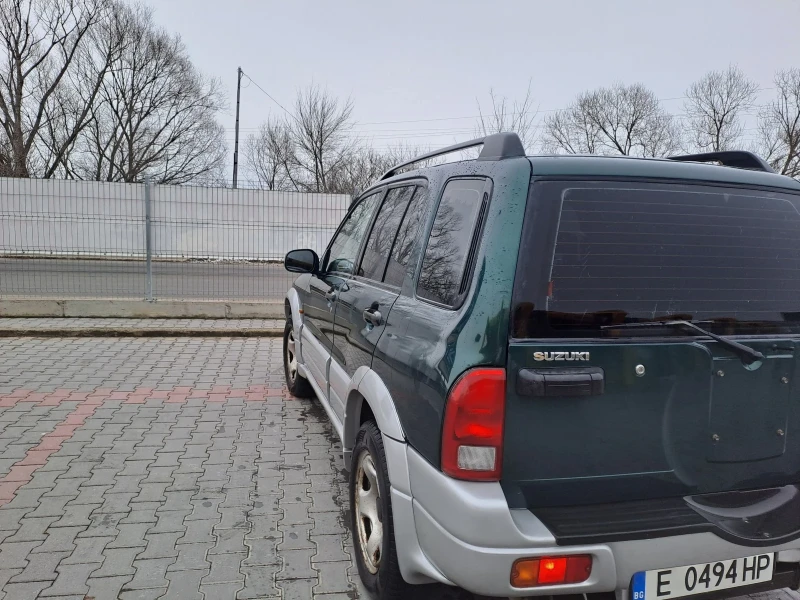 Suzuki Grand vitara 2.0 АВТОМАТ, снимка 5 - Автомобили и джипове - 48683766