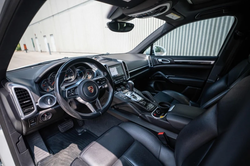 Porsche Cayenne 2017 AWD * БЕЗ ПЪРВОНАЧАЛНА ВНОСКА* , снимка 7 - Автомобили и джипове - 52682953