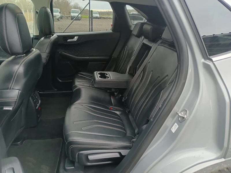 Ford Kuga 2.5i plug in hybrid, снимка 10 - Автомобили и джипове - 53057730