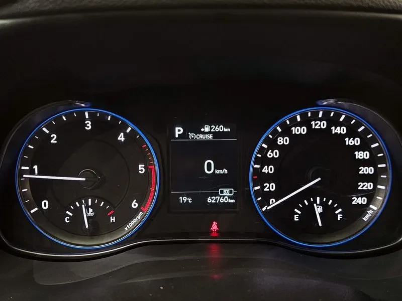 Hyundai Kona Diesel 1.6 2Wd Premium, снимка 8 - Автомобили и джипове - 55749045