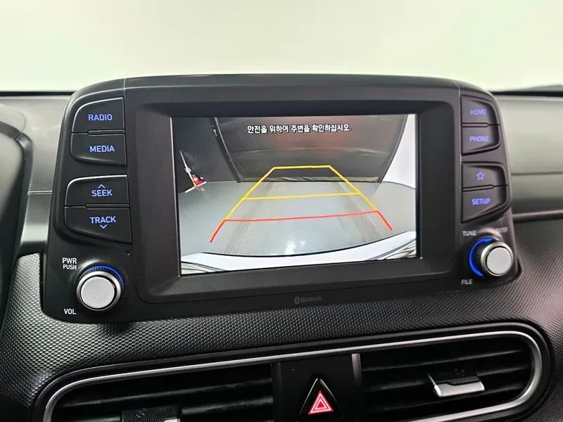 Hyundai Kona Diesel 1.6 2Wd Premium, снимка 14 - Автомобили и джипове - 55749045