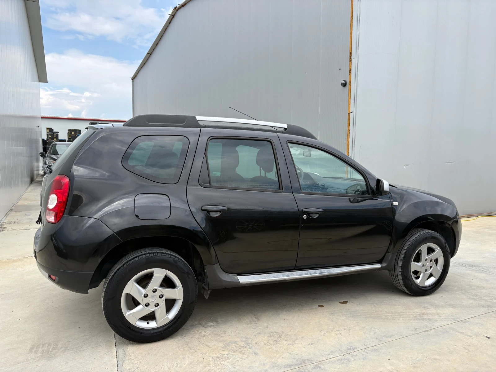 Dacia Duster 1.5 DCi 110�� 2WD 6 �������� | Mobile.bg � ����������� 8