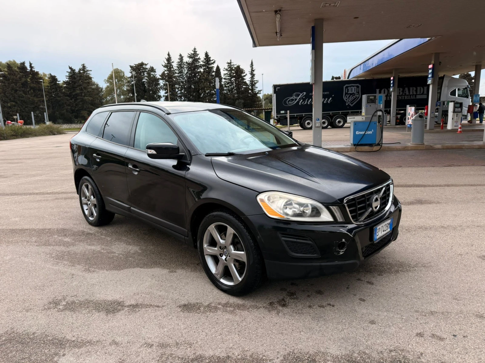 Volvo XC60 2013   2.4 TDI  4AWD, снимка 3 - Автомобили и джипове - 54382689