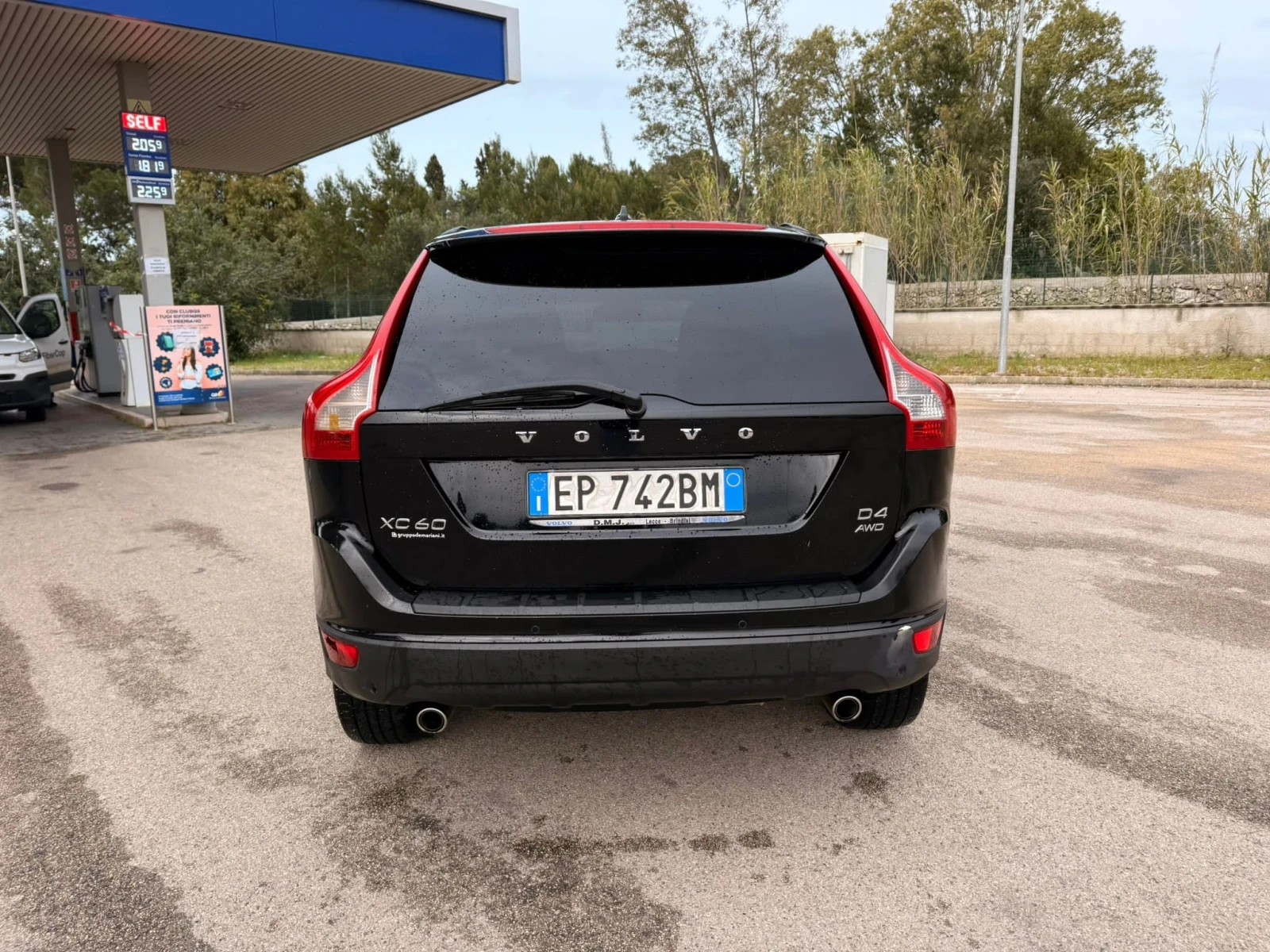 Volvo XC60 2013   2.4 TDI  4AWD, снимка 11 - Автомобили и джипове - 54382689