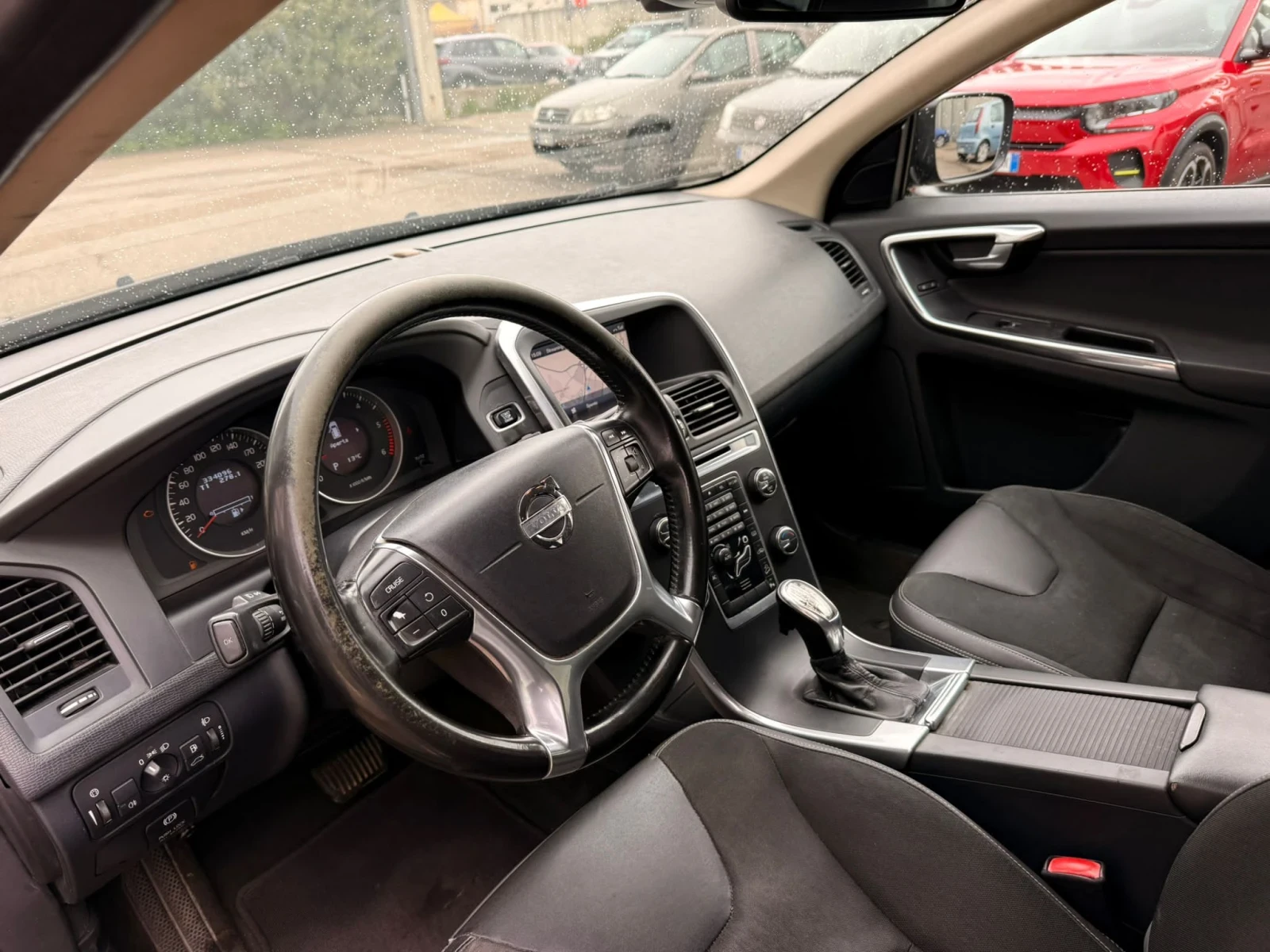 Volvo XC60 2013   2.4 TDI  4AWD, снимка 14 - Автомобили и джипове - 54382689