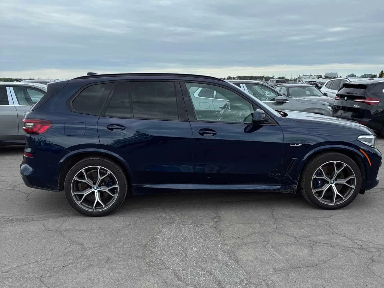 BMW X5 * xDrive45e * 360 * ВЪЗДУХ * HUD, снимка 3 - Автомобили и джипове - 54716512