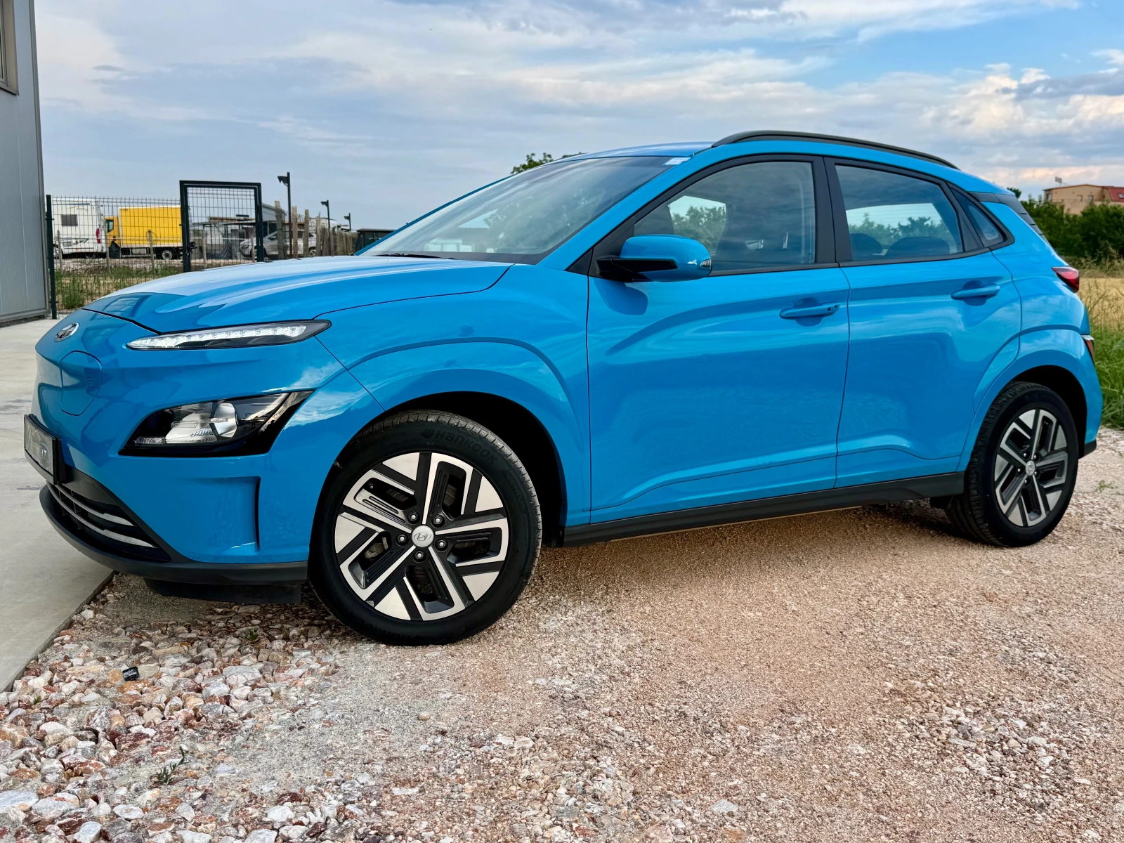 Hyundai Kona 39 kWh Intuitive   ���� 23 987 �� | Mobile.bg � ����������� 2