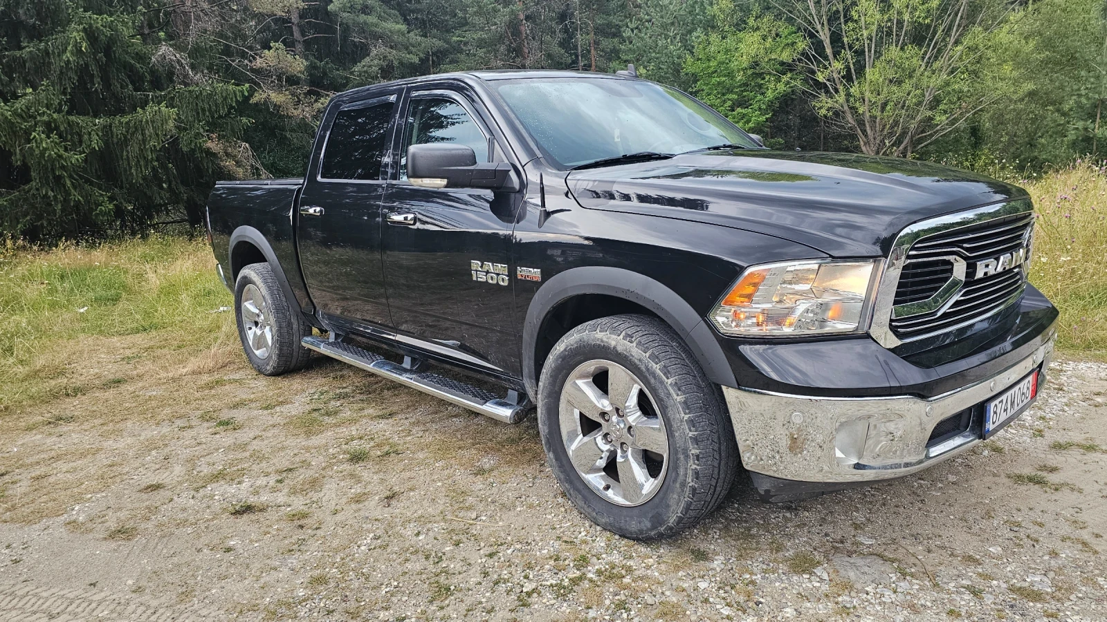 Dodge RAM 1500 SLT, снимка 2 - Автомобили и джипове - 55630603