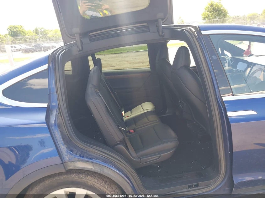 Tesla Model X Long Range Dual Motor All-Wheel Drive/Long Range P, снимка 8 - Автомобили и джипове - 55893616