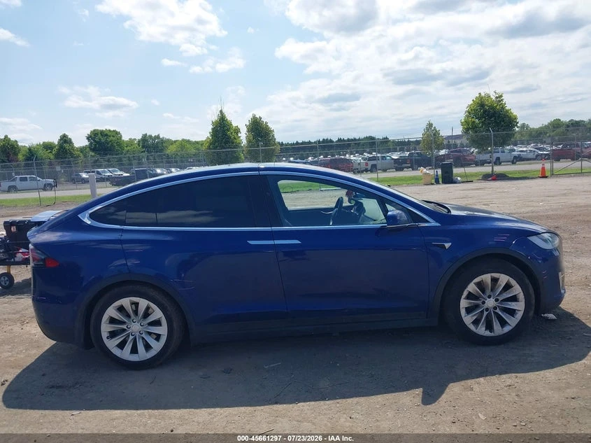 Tesla Model X Long Range Dual Motor All-Wheel Drive/Long Range P, снимка 12 - Автомобили и джипове - 55893616