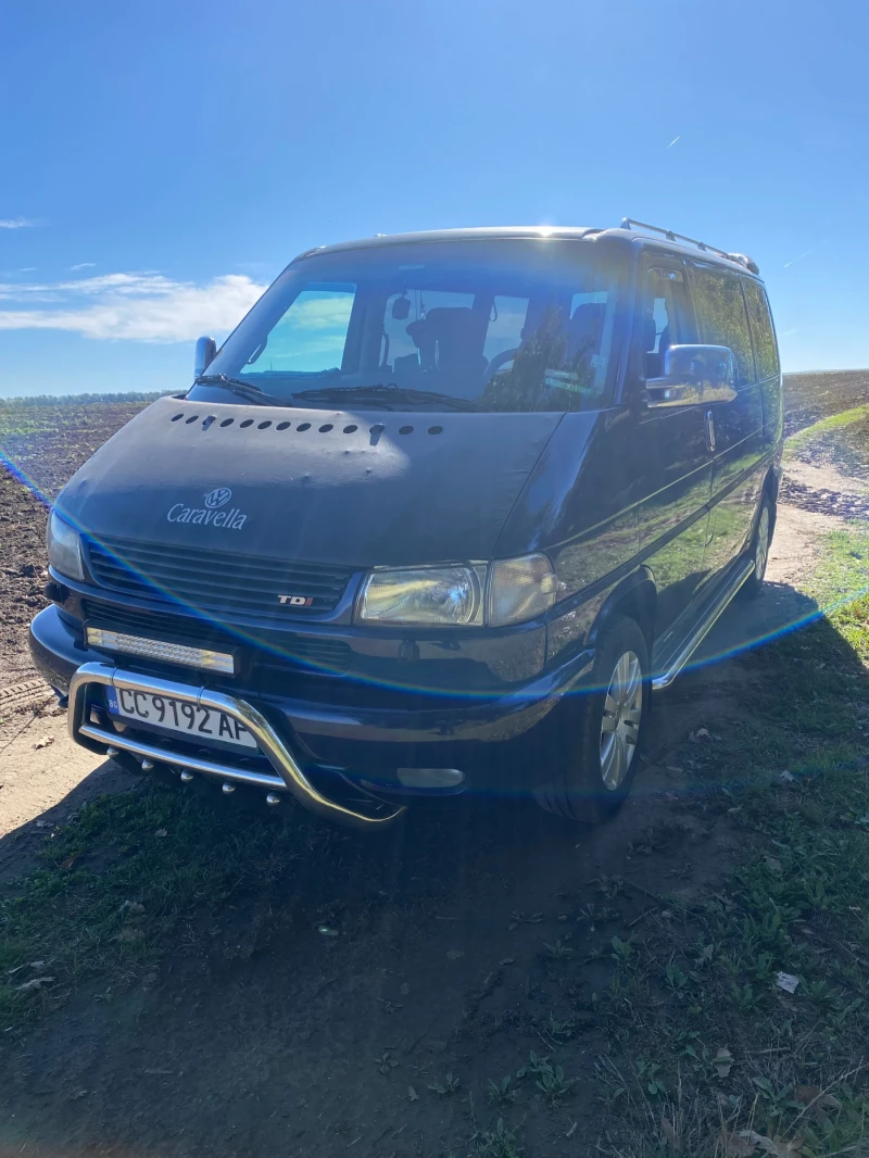 VW Caravelle, снимка 4 - Бусове и автобуси - 47448184