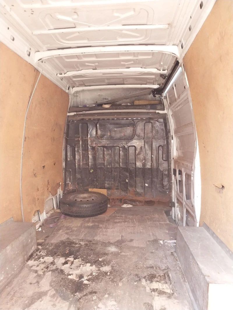 Iveco Daily, снимка 5 - Бусове и автобуси - 52195350