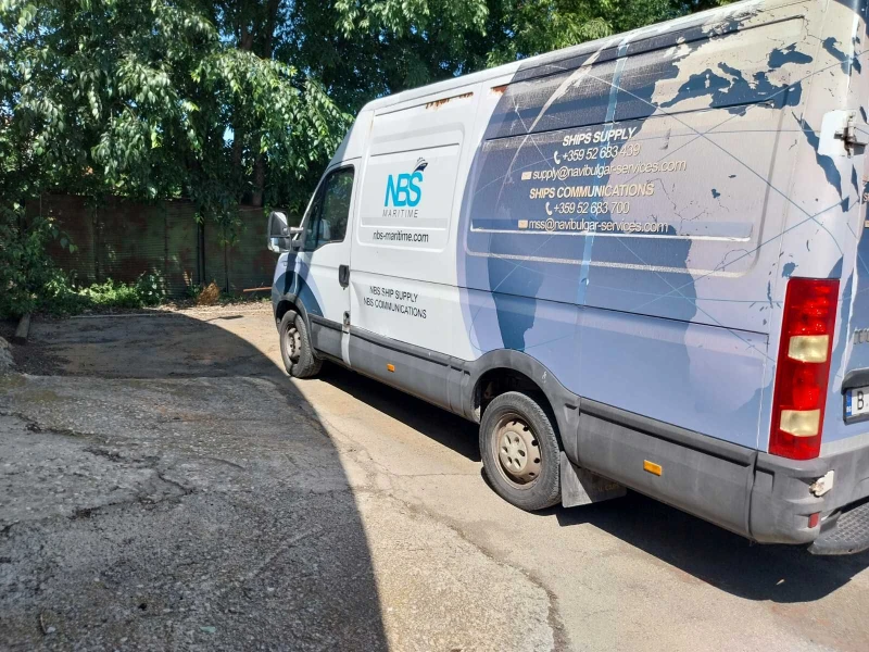 Iveco Daily, снимка 2 - Бусове и автобуси - 52195350