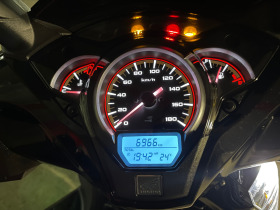 Honda Sh 300i, снимка 16 - Мотоциклети и мототехника - 42666787