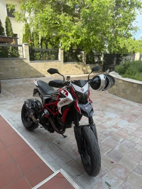 ������ Ducati Hypermotard 