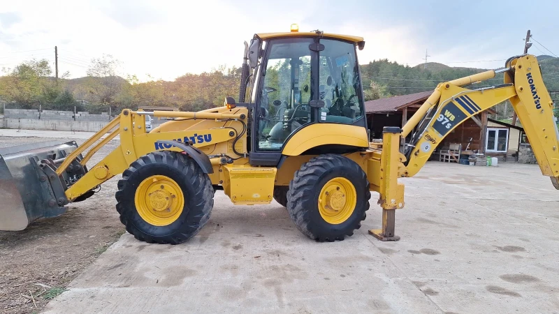 Багер Komatsu Kamatsu, снимка 10 - Индустриална техника - 52579543