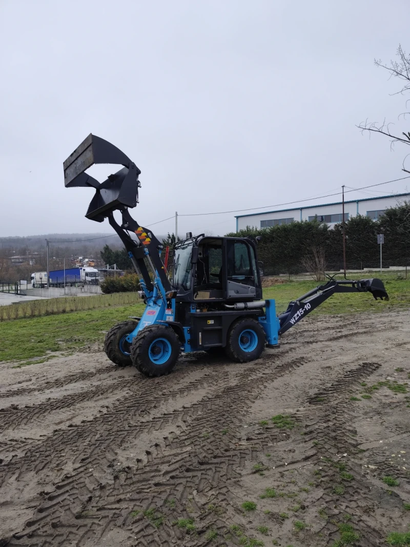 Багер Case Infront32