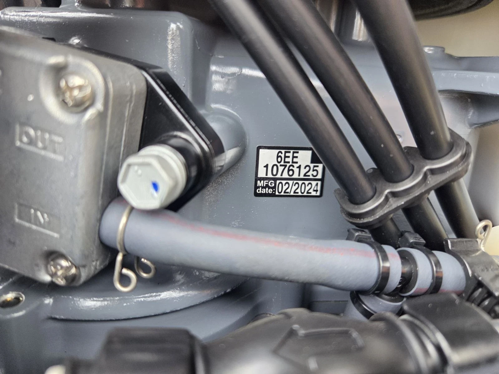 Извънбордов двигател Yamaha Four stroke - изображение 4