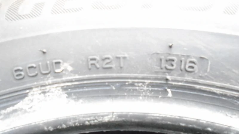 Гуми Летни 215/55R16, снимка 7 - Гуми и джанти - 22360365