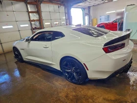 Chevrolet Camaro 6.2l Ss, снимка 2