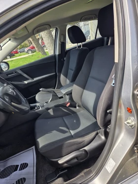 Mazda 3 - 5500 € / 10757.07 лв. - 56886988 11