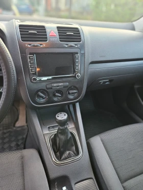 VW Golf - 1900 € / 3716.08 лв. - 47056196 5