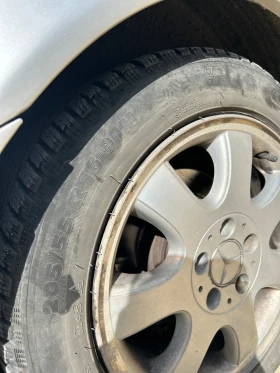 Mercedes-Benz C 220 W203 - 2500 € / 4889.57 лв. - 32141182 7