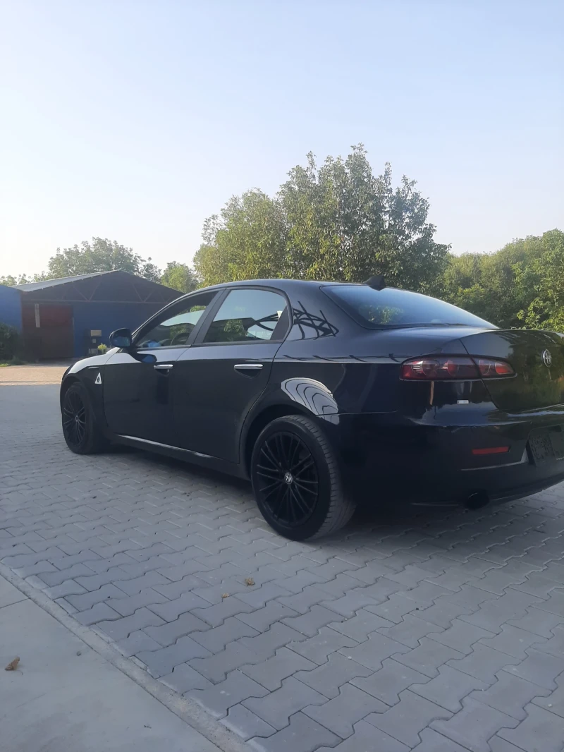 Alfa Romeo 159 1, 9 Jtd-200+ , снимка 6 - Автомобили и джипове - 47406499