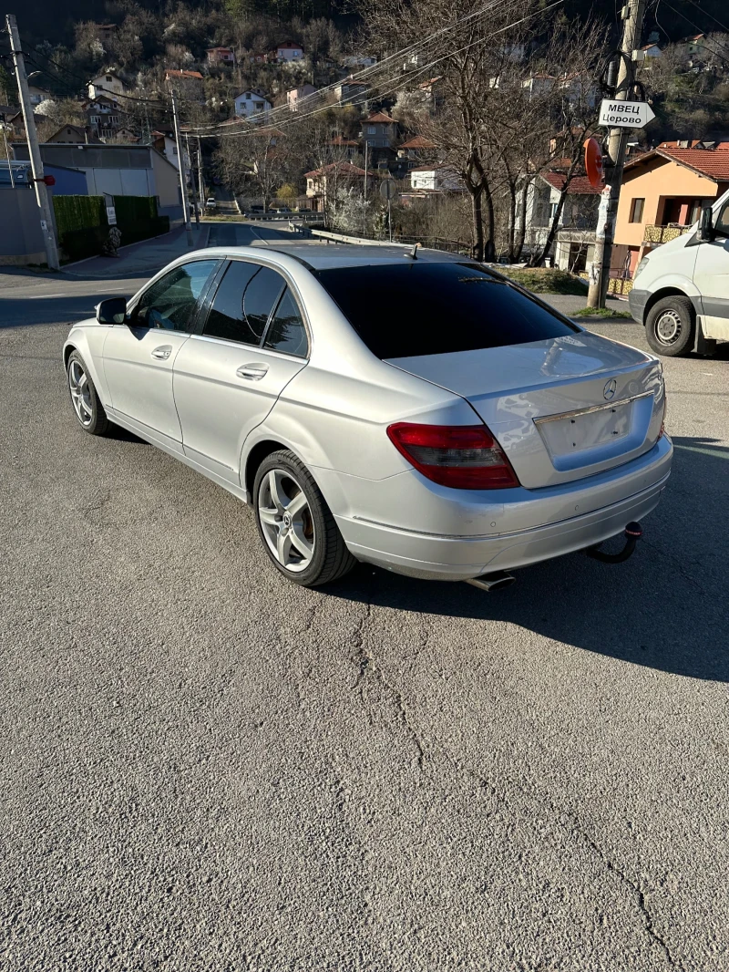 Mercedes-Benz C 220, снимка 6 - Автомобили и джипове - 49563161