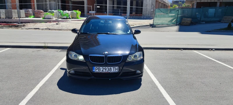 BMW 330 xi, снимка 4 - Автомобили и джипове - 52901813
