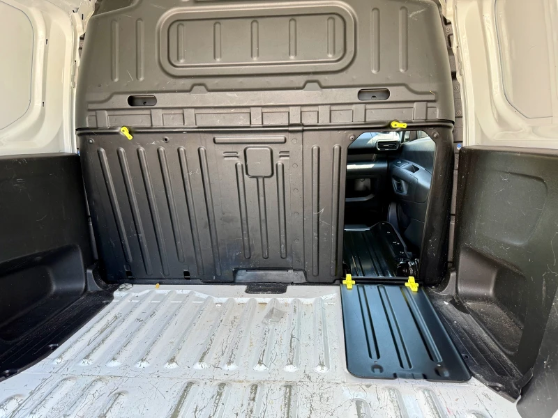 Citroen Berlingo BlueHDi&#127464;&#127469;, снимка 17 - Автомобили и джипове - 50109318