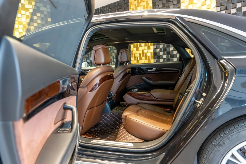 Audi A8 4.2 L, снимка 15 - Автомобили и джипове - 51505655