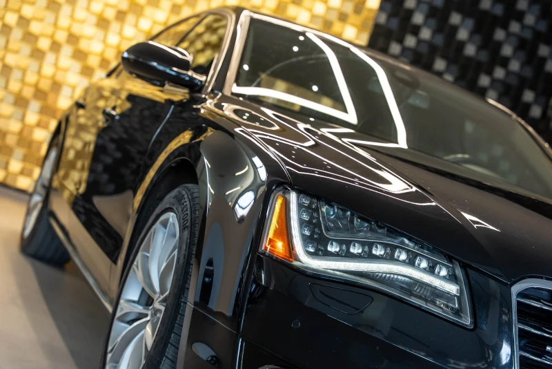 Audi A8 4.2 L, снимка 4 - Автомобили и джипове - 51505655