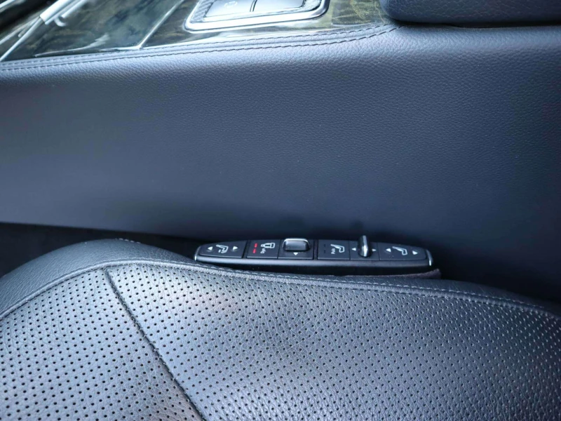 Mercedes-Benz CLS 350 CDI/Blind Spot/Камера/Distronic/Dynamic Seat/Шибед, снимка 11 - Автомобили и джипове - 51660737