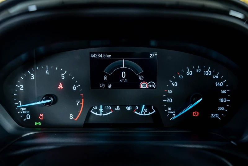 Ford Puma Crossover 1.0 EcoBoost Hybrid, снимка 8 - Автомобили и джипове - 51723629