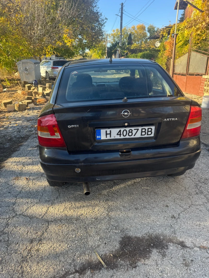 Opel Astra, снимка 2 - Автомобили и джипове - 52256295
