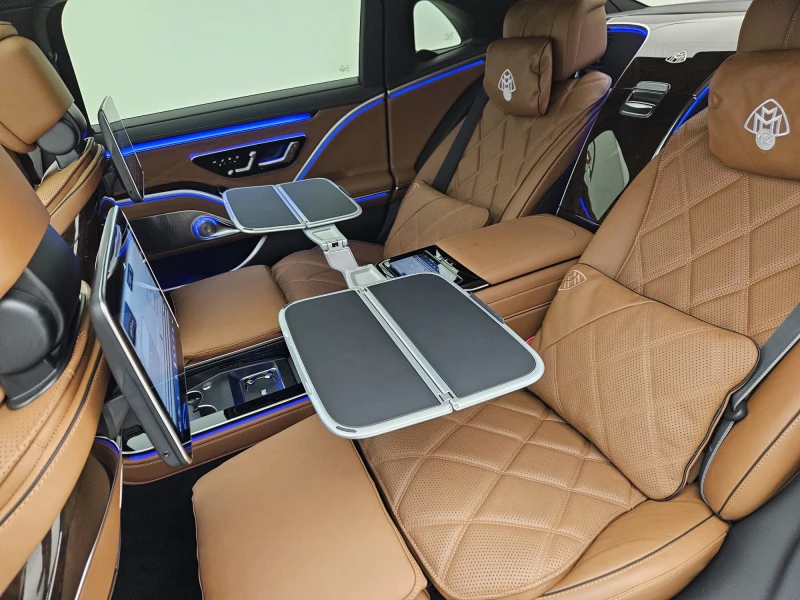 Mercedes-Benz S 680 Maybach V12 Edition 1 of 50, снимка 13 - Автомобили и джипове - 52539314