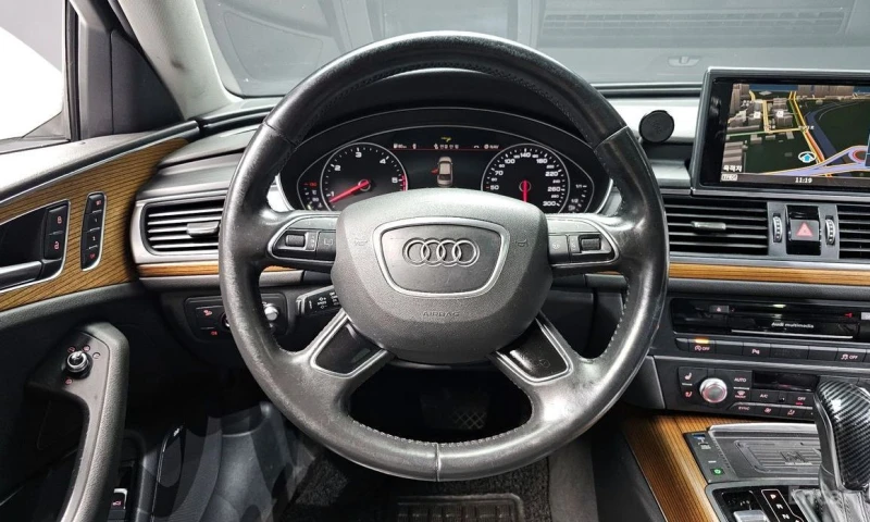 Audi A6, снимка 13 - Автомобили и джипове - 52706462