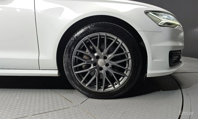 Audi A6, снимка 5 - Автомобили и джипове - 52706462