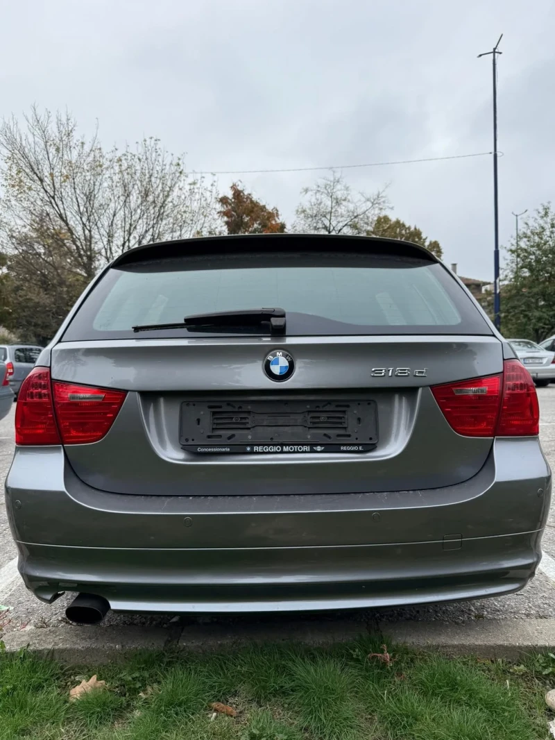 BMW 318 BMW 318 Touring 2.0, снимка 4 - Автомобили и джипове - 52875515