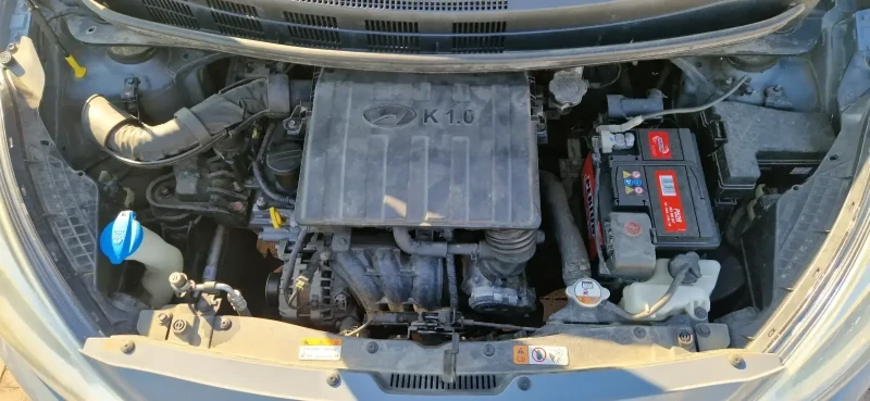 Hyundai I10, снимка 13 - Автомобили и джипове - 53132055