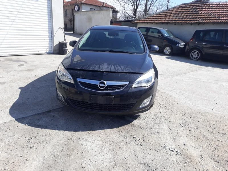 Opel Astra 3бр. 1.7 CDTI 125/1.4 TURBO 140/1.6 115, снимка 13 - Автомобили и джипове - 34636742