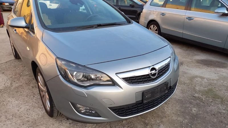 Opel Astra 3бр. 1.7 CDTI 125/1.4 TURBO 140/1.6 115, снимка 5 - Автомобили и джипове - 49369660