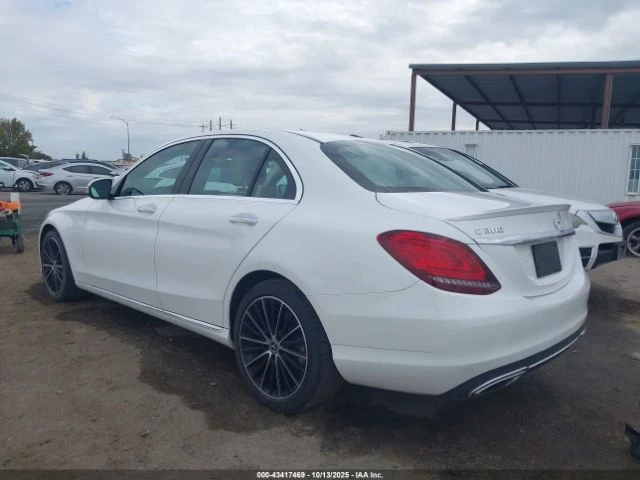 Mercedes-Benz C 300 | Mobile.bg   4