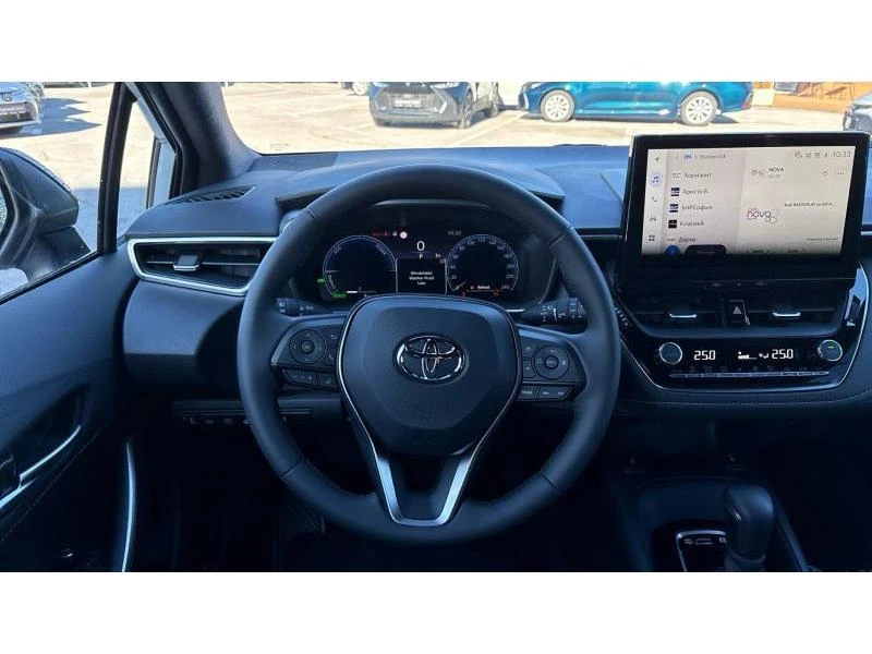 Toyota Corolla 1.8 HSD TS Executive MY25 - НОВА, снимка 9 - Автомобили и джипове - 53029532