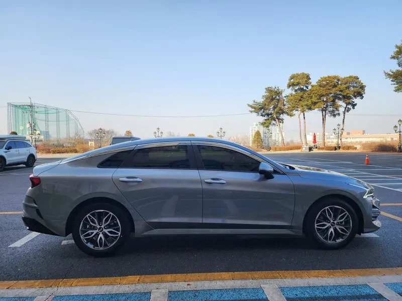 Kia K5 2.0, снимка 12 - Автомобили и джипове - 54263549