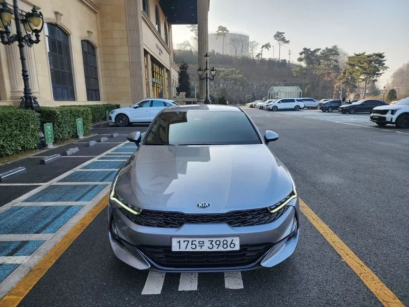 Kia K5 2.0, снимка 3 - Автомобили и джипове - 54263549