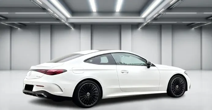 Mercedes-Benz CLE 300 4Matic = AMG Line = Night Package Гаранция, снимка 3 - Автомобили и джипове - 54680820